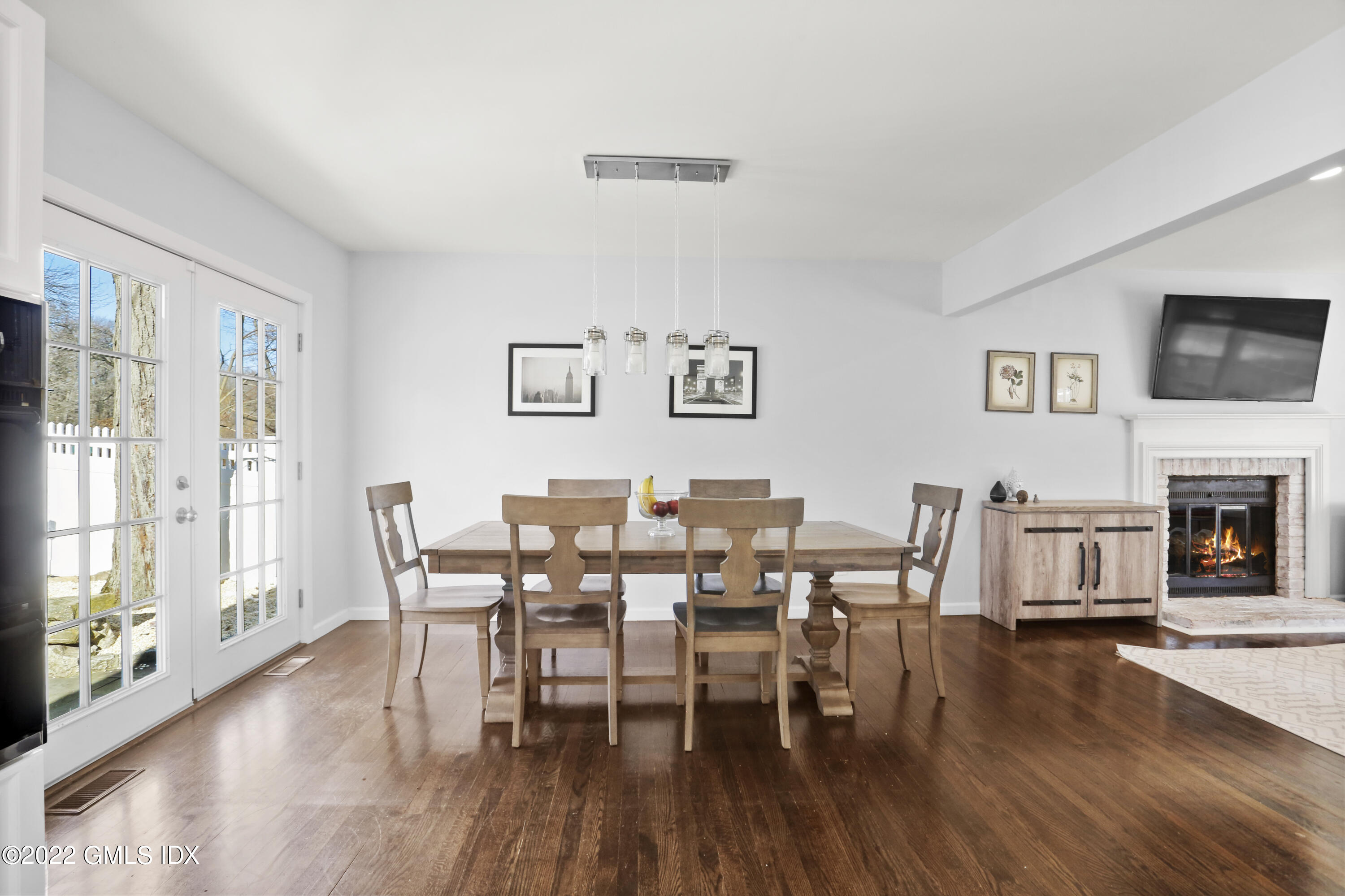 59 Mary Lane Riverside, CT 06878 - Photo 7 of 25 dining room
