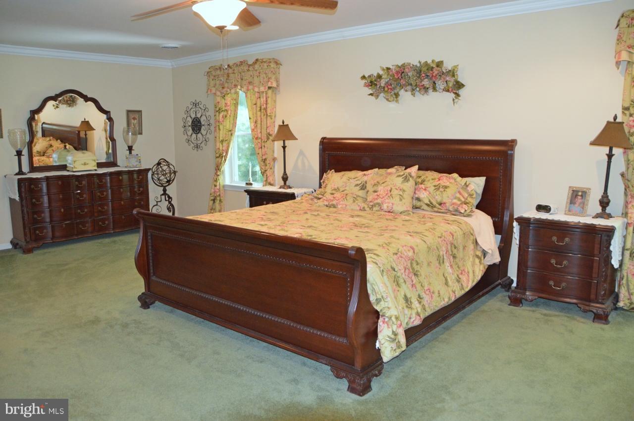 1454 B Warehime Road Westminster, MD 21158 - Photo 8 of 24 Large 23 x 17 Master Bedroom Suite