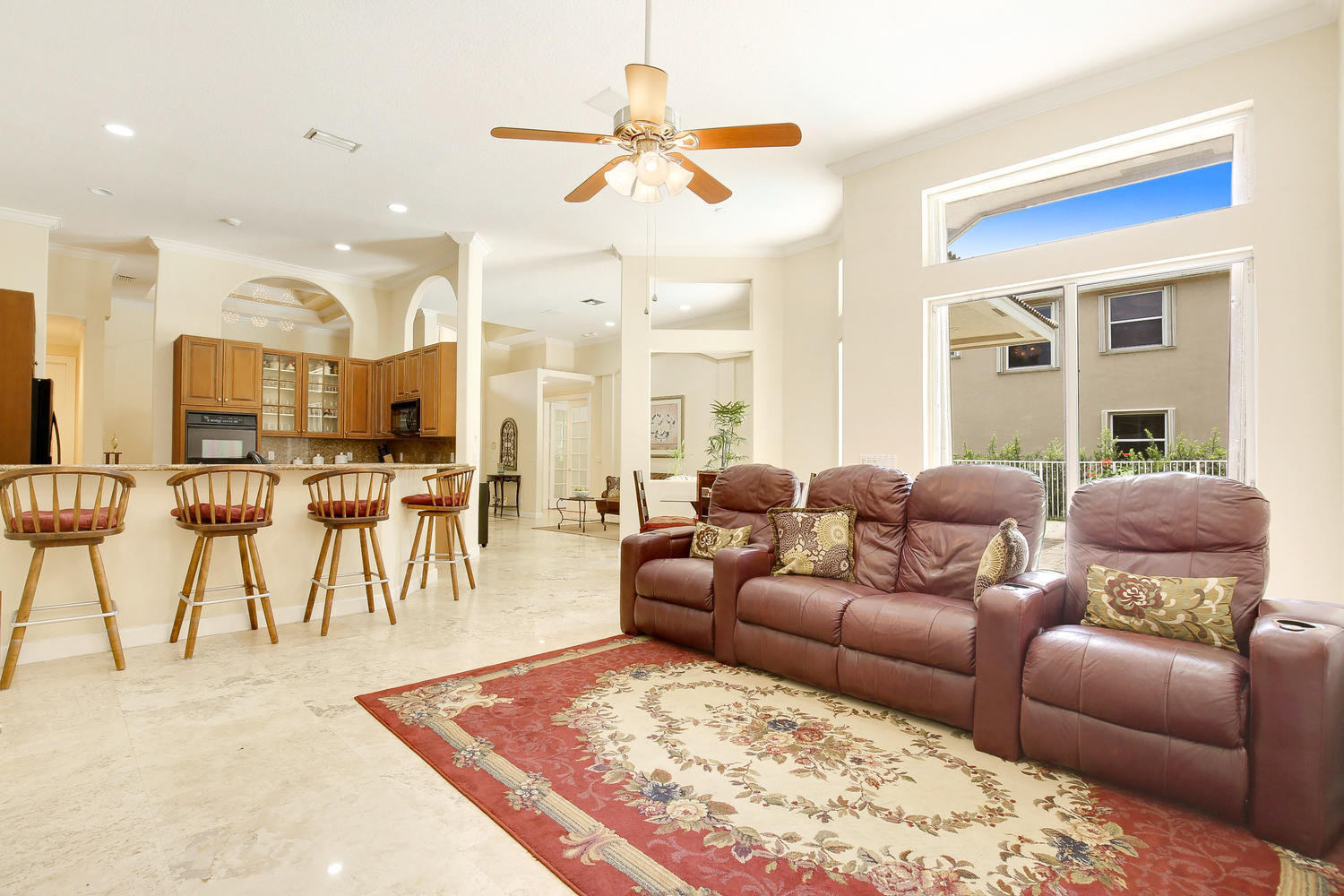9719 Parkview Avenue Boca Raton, FL 33428 - Photo 12 of 39 Family Room