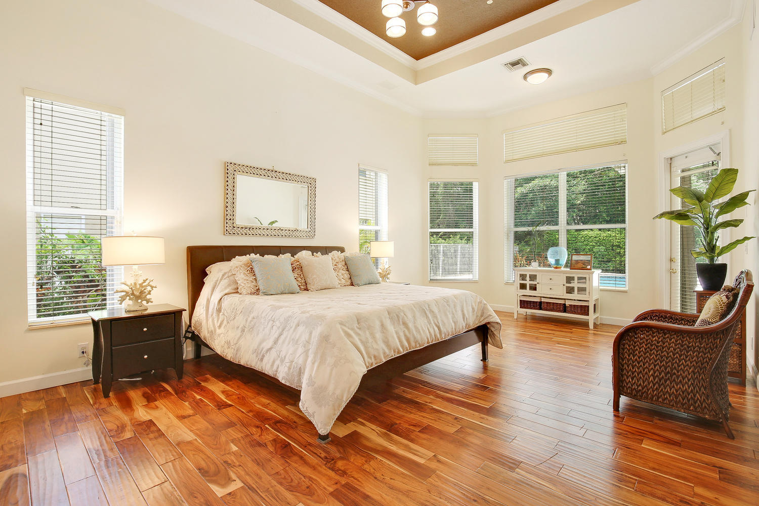 9719 Parkview Avenue Boca Raton, FL 33428 - Photo 14 of 39 Master Suite