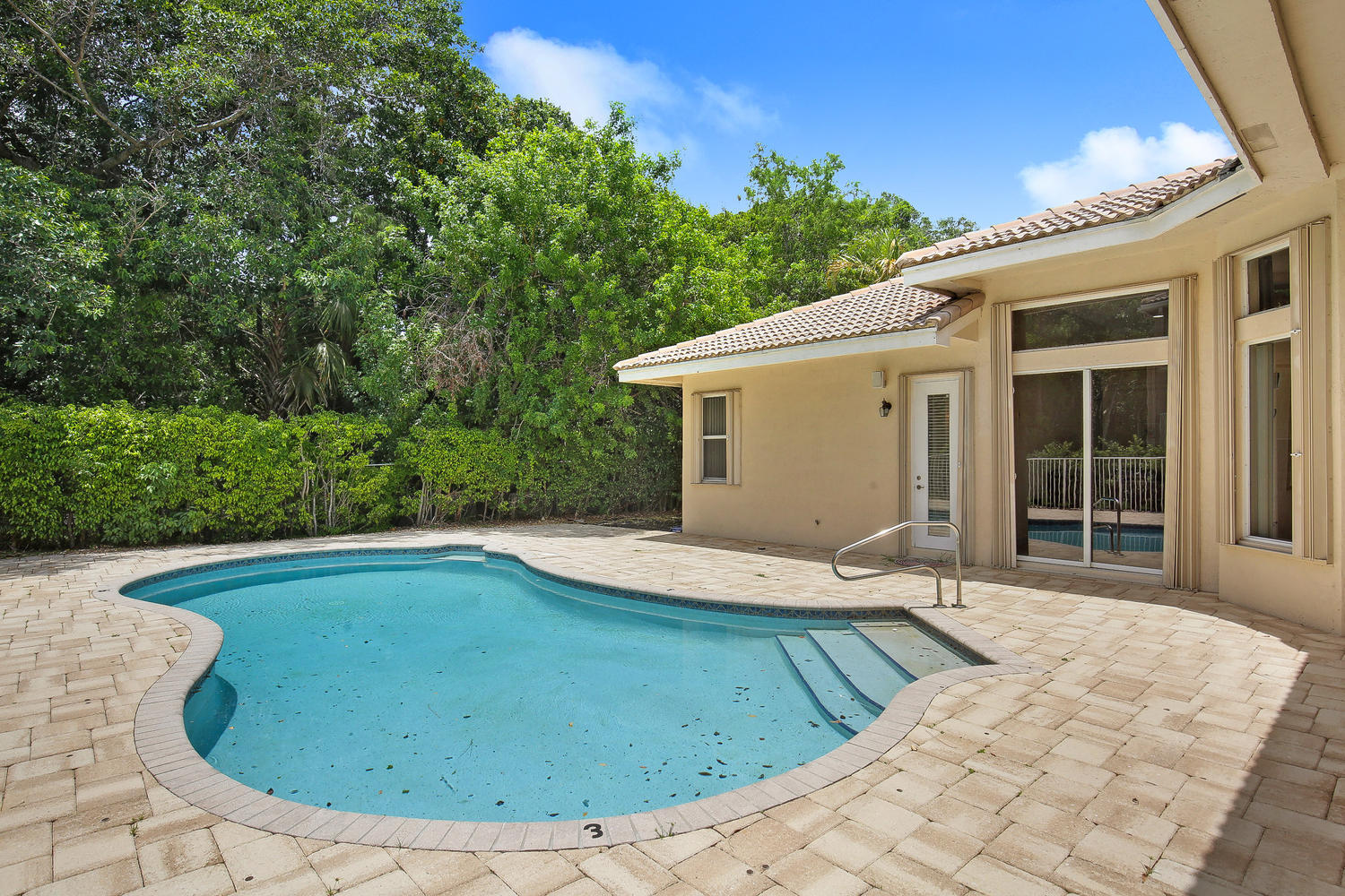 9719 Parkview Avenue Boca Raton, FL 33428 - Photo 26 of 39 Pool