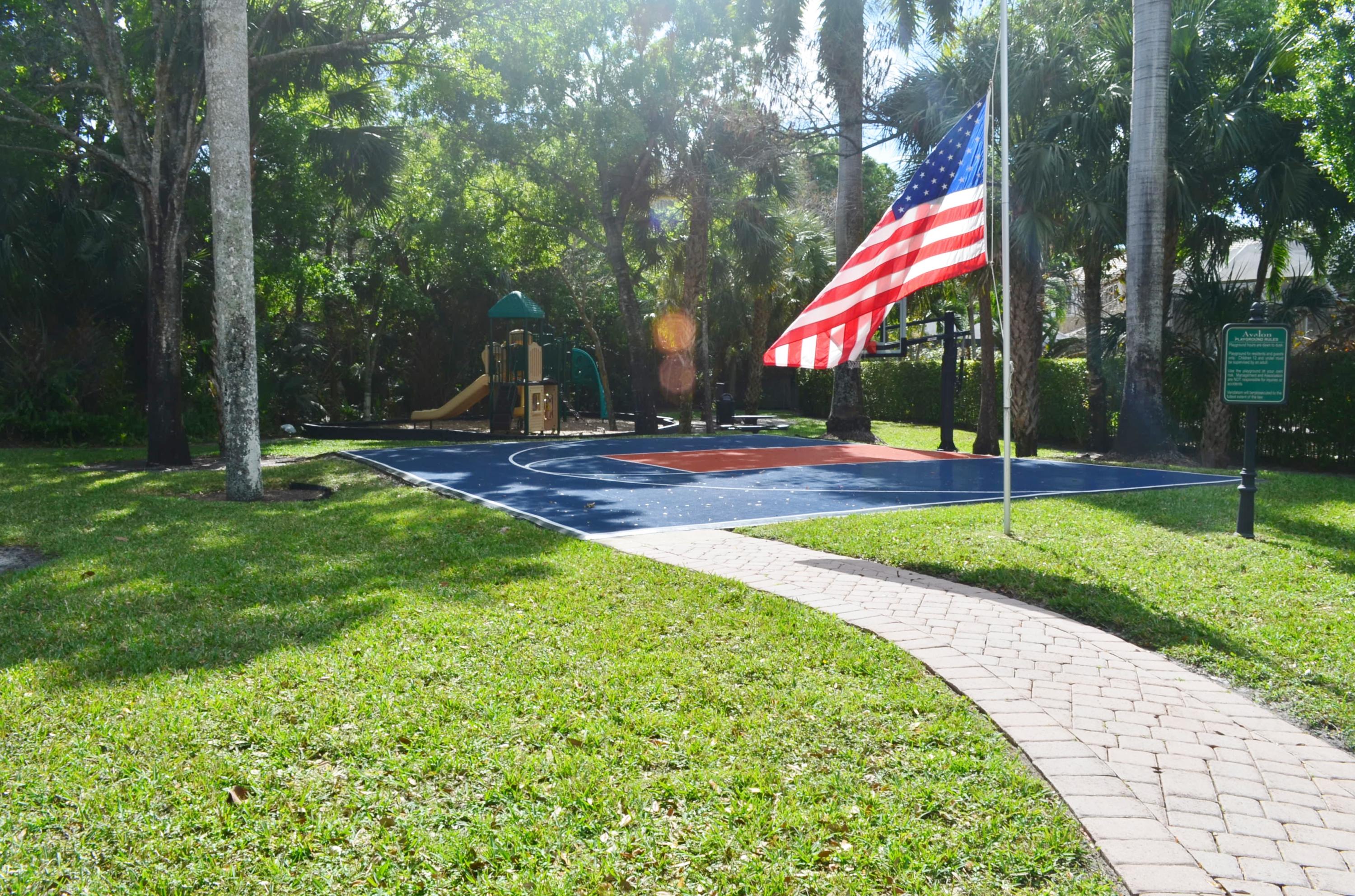 9719 Parkview Avenue Boca Raton, FL 33428 - Photo 36 of 39 Play Area