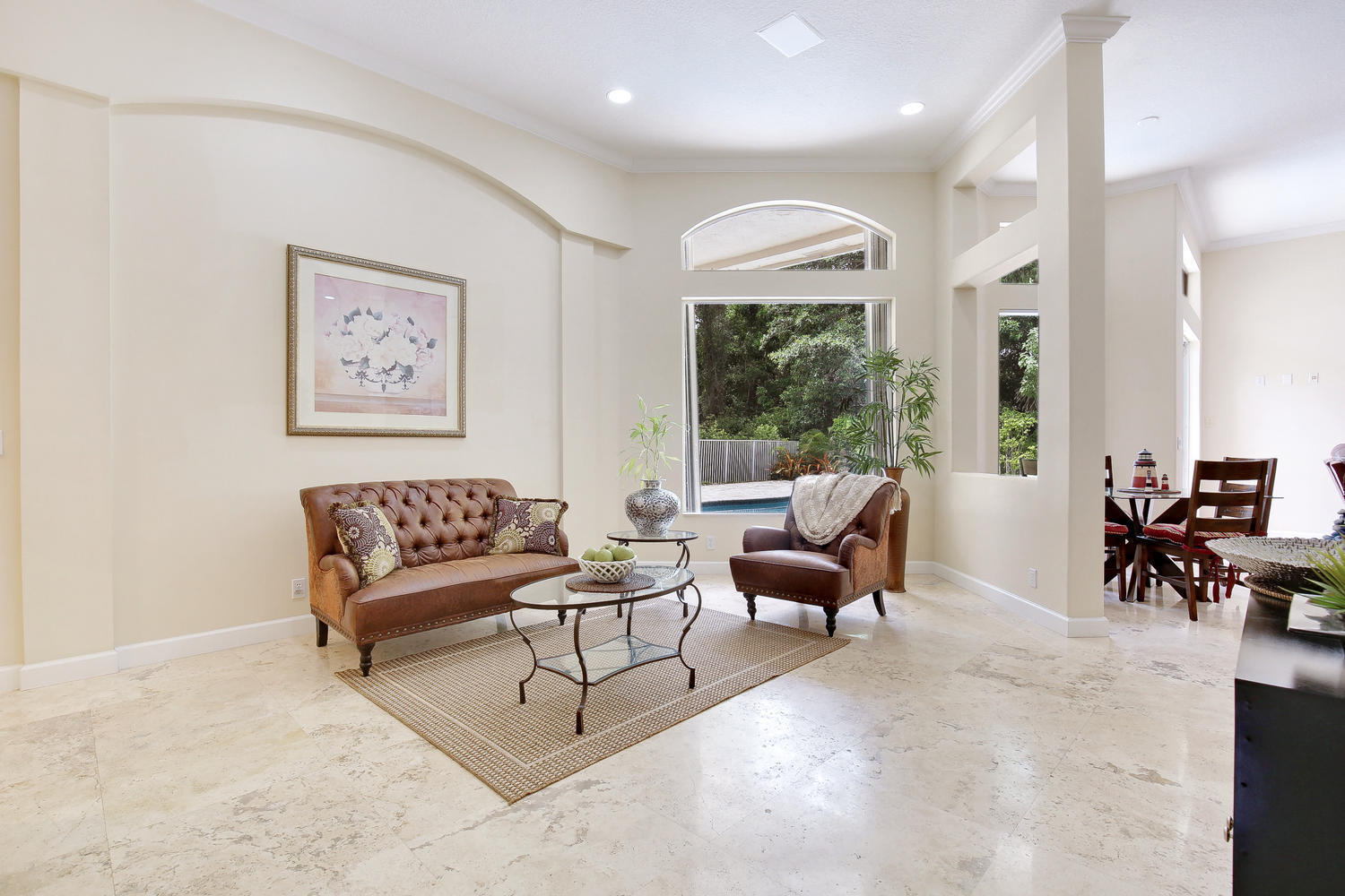 9719 Parkview Avenue Boca Raton, FL 33428 - Photo 5 of 39 Living Room