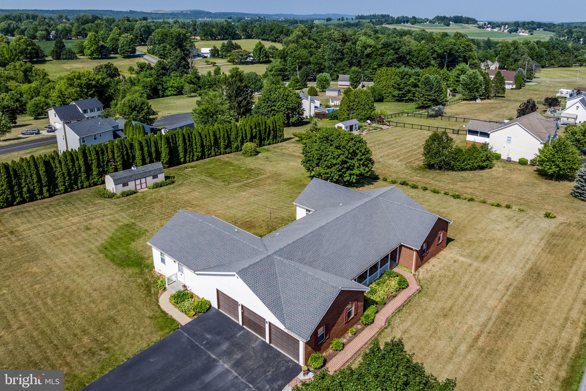 469 Gault Road Narvon, PA 17555 - Photo 4 of 64