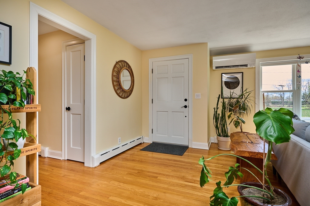 18 Maple Avenue Hadley, MA 01035 - Photo 5 of 35