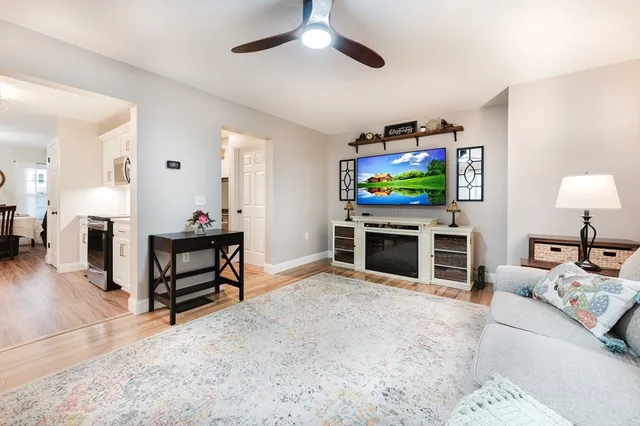 $449,000 | 700 Lees River Avenue, Unit 15, Somerset, MA 02725