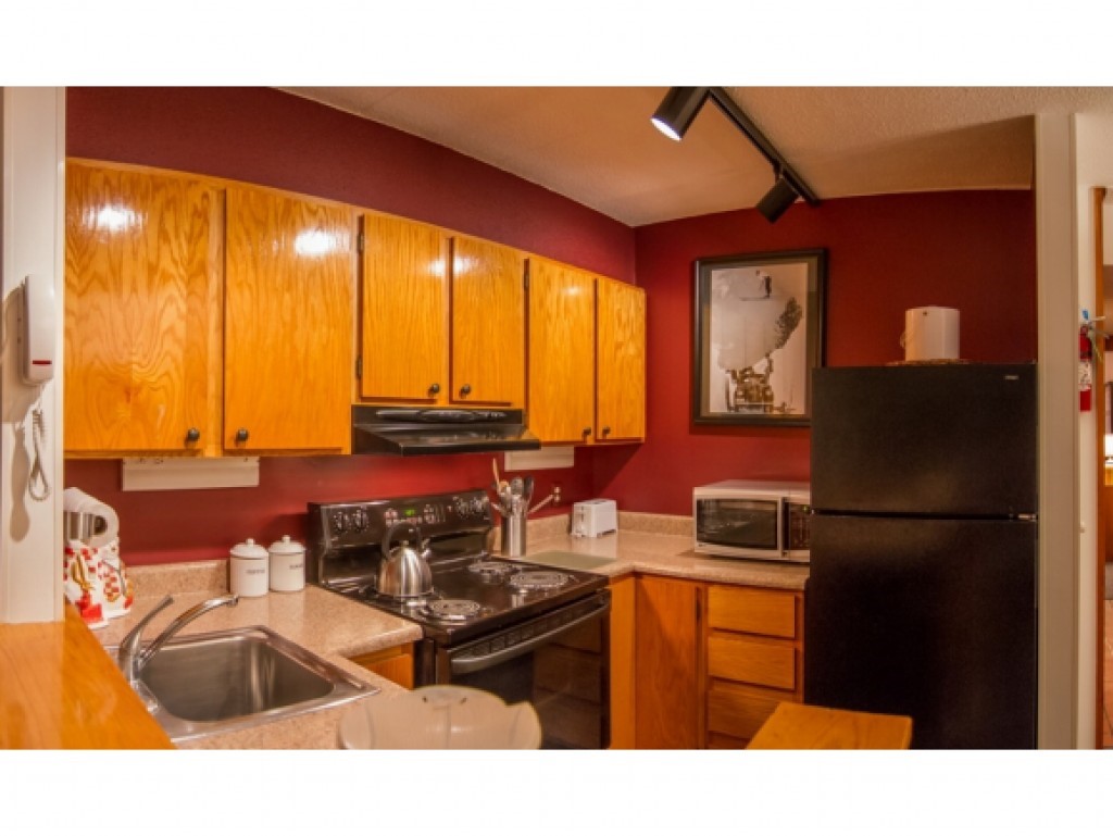 205 Old Mill Road, Unit C15 Killington, VT 05751 - Photo 7 of 20 Gallery Image 7