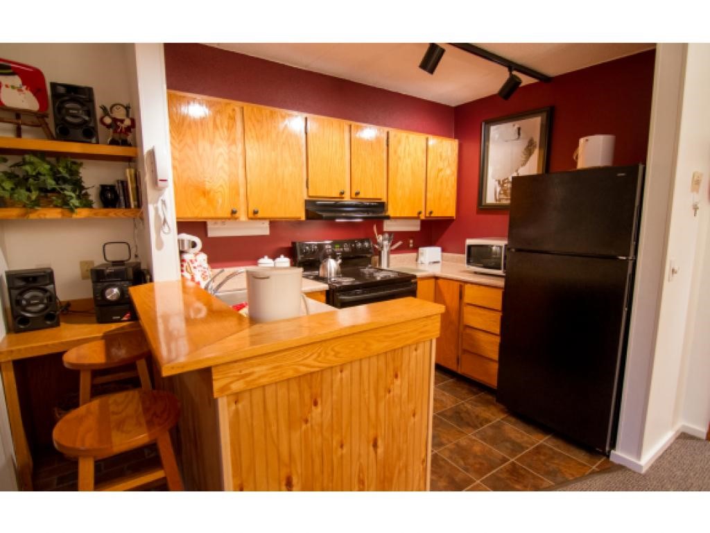 205 Old Mill Road, Unit C15 Killington, VT 05751 - Photo 10 of 20 Gallery Image 10