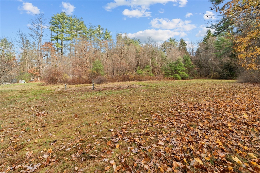 102 Valley Road Barre, MA 01005 - Photo 34 of 40 a view of an ocean