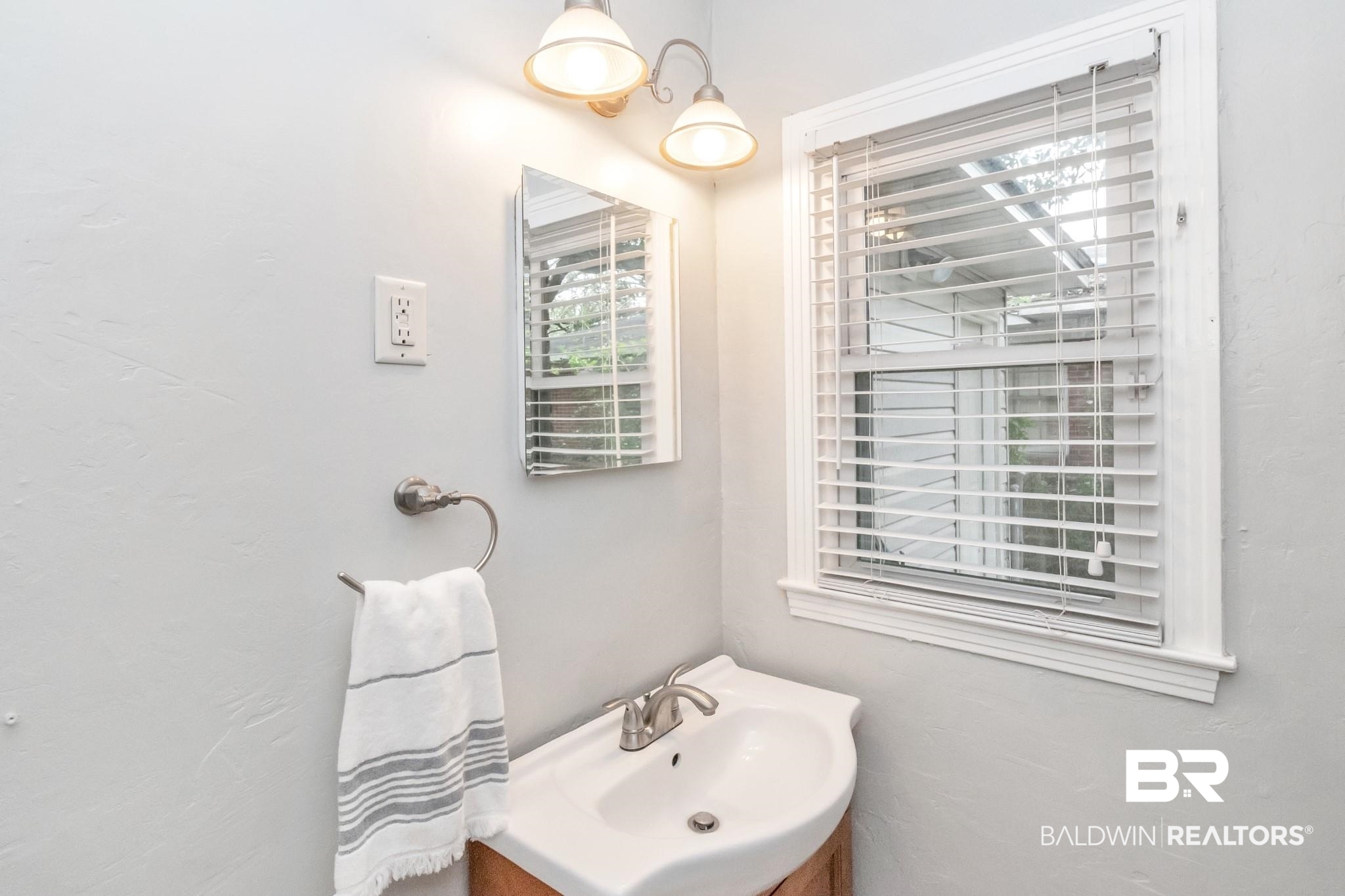 1955 Hunter Avenue Mobile, AL 36606 - Photo 12 of 26