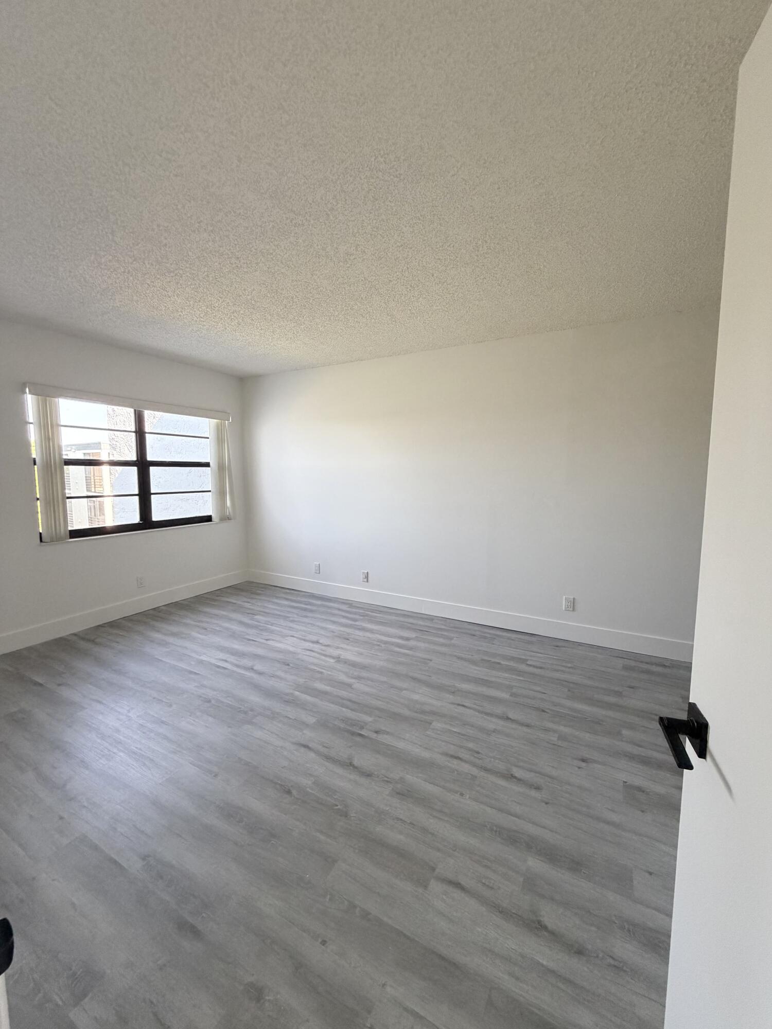 9235 Southwest 8th Street, Unit 512 Boca Raton, FL 33428 - Photo 7 of 25 Bedroom