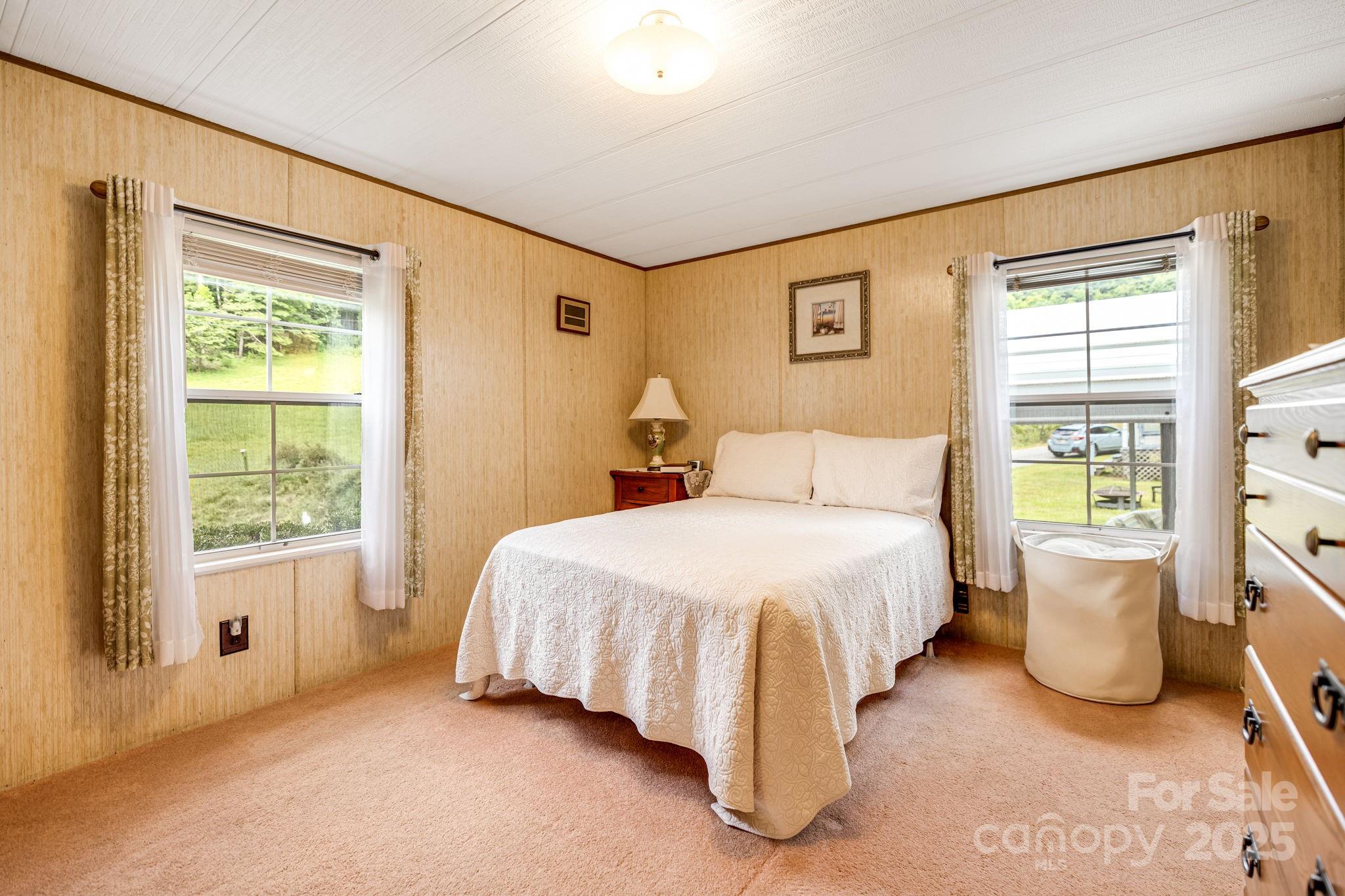 582 Lewis Branch Road Marshall, NC 28753 - Photo 19 of 46 Gallery Image 19
