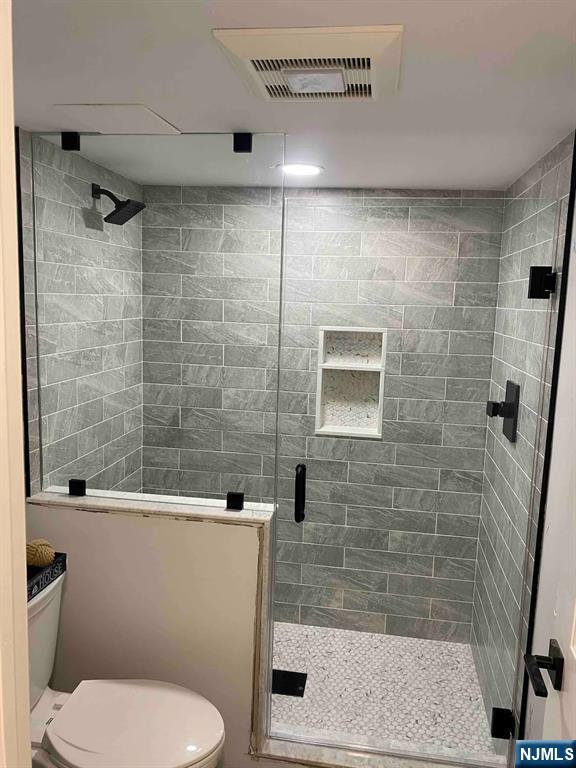 857 Shore Road West Milford, NJ 07421 - Photo 17 of 31