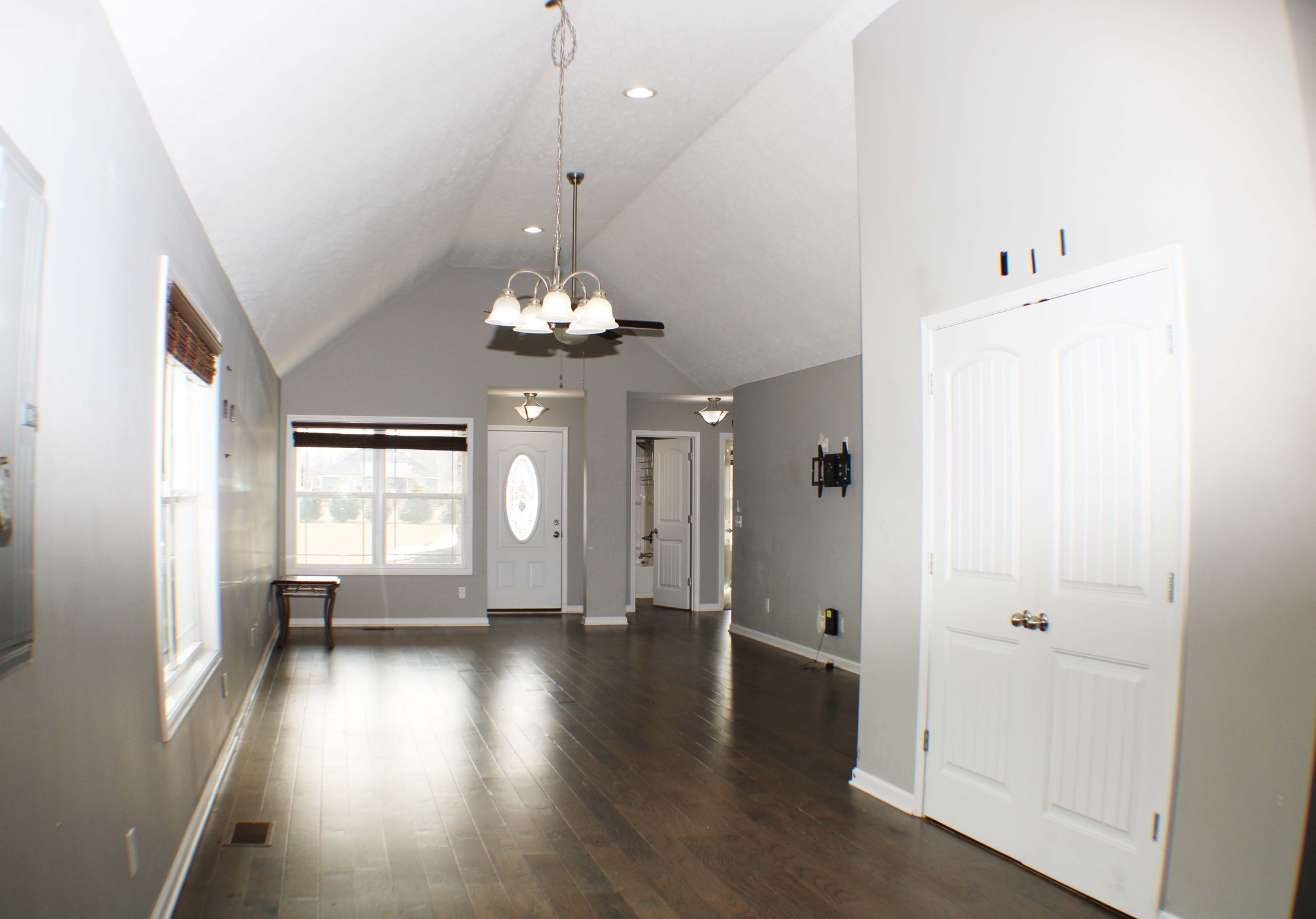 1689 Taurus Farm Road Lafayette, TN 37083 - Photo 3 of 11