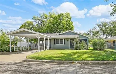 $1,525 | 208 D Street, Whitesboro, TX 76273