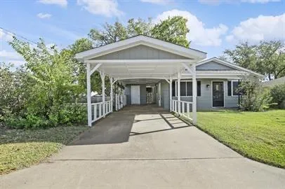 $1,525 | 208 D Street, Whitesboro, TX 76273