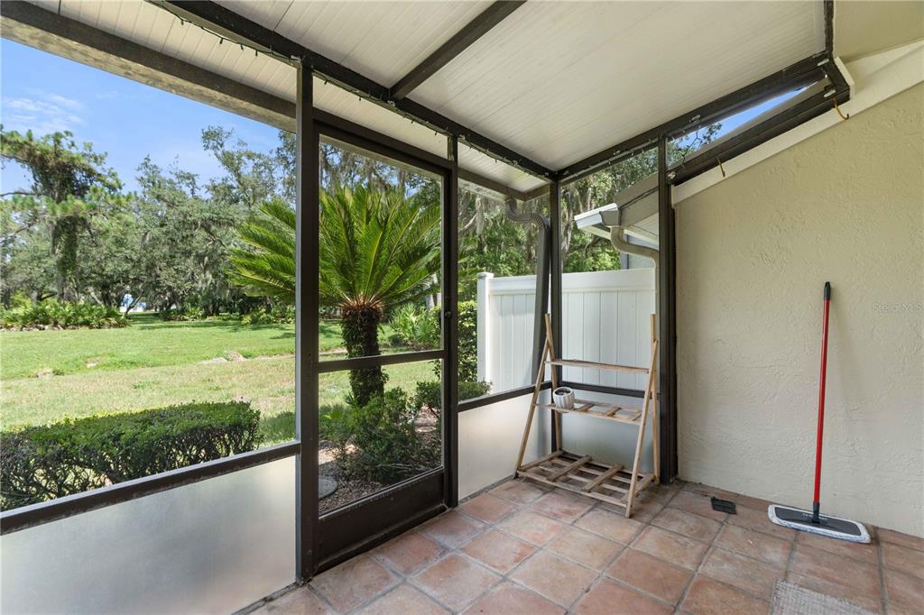 5100 Burchette Road, Unit 404 Tampa, FL 33647 - Photo 16 of 41