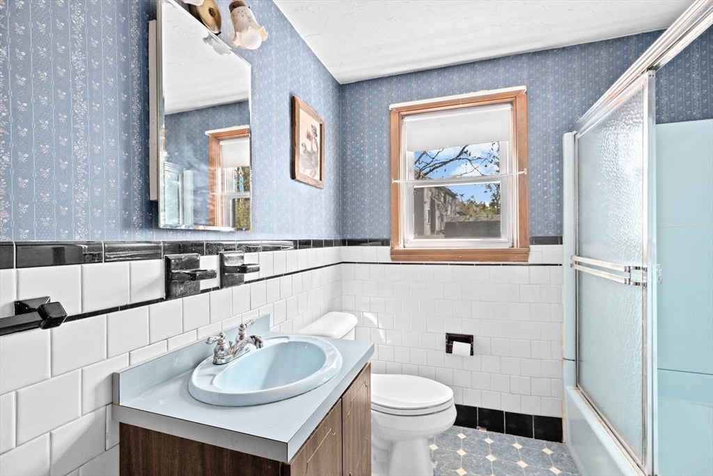 57 Birchcroft Road Canton, MA 02021 - Photo 19 of 26