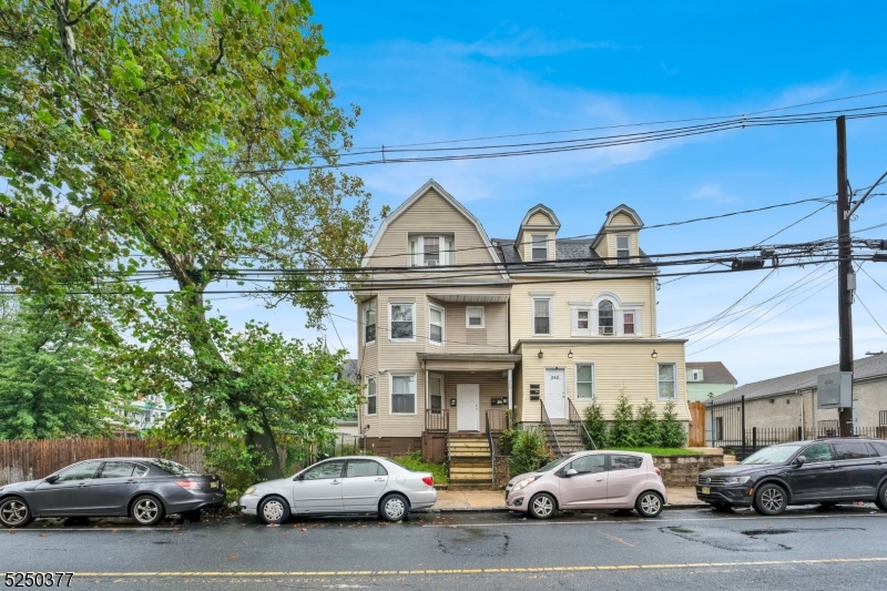 a car parked in front of a building