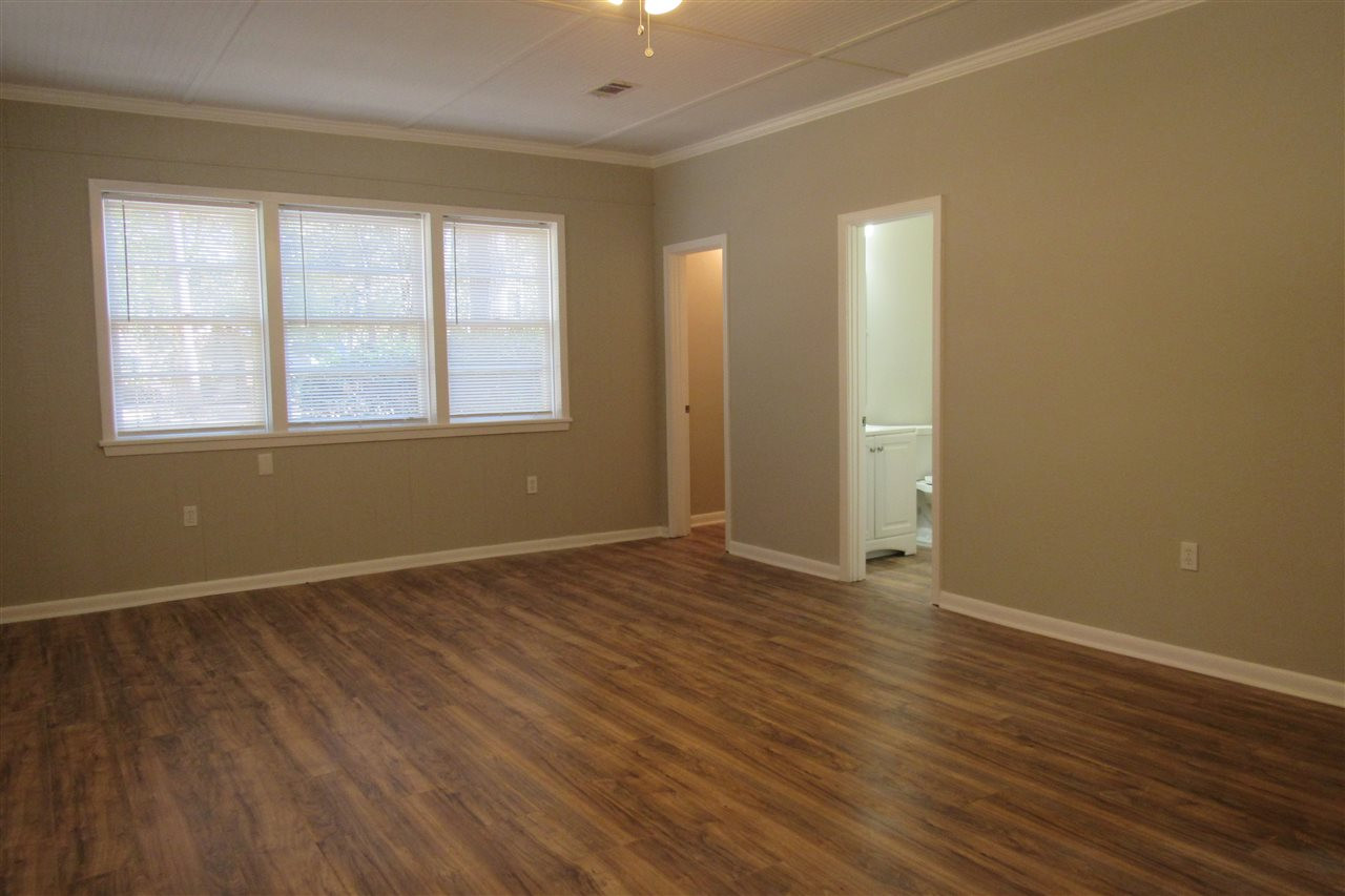 1627 Pine Ridge Place Jackson, MS 39211 - Photo 18 of 27 Photo 21