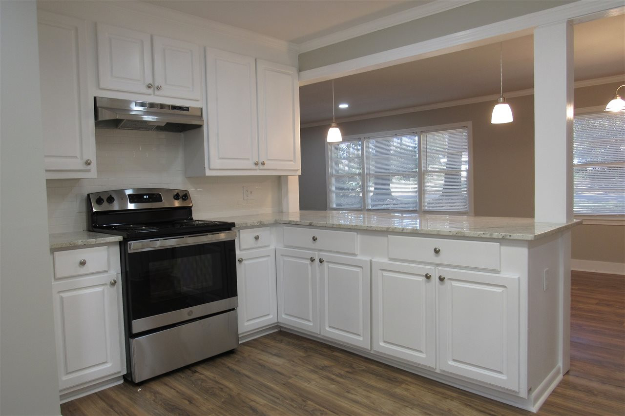 1627 Pine Ridge Place Jackson, MS 39211 - Photo 7 of 27 Photo 9