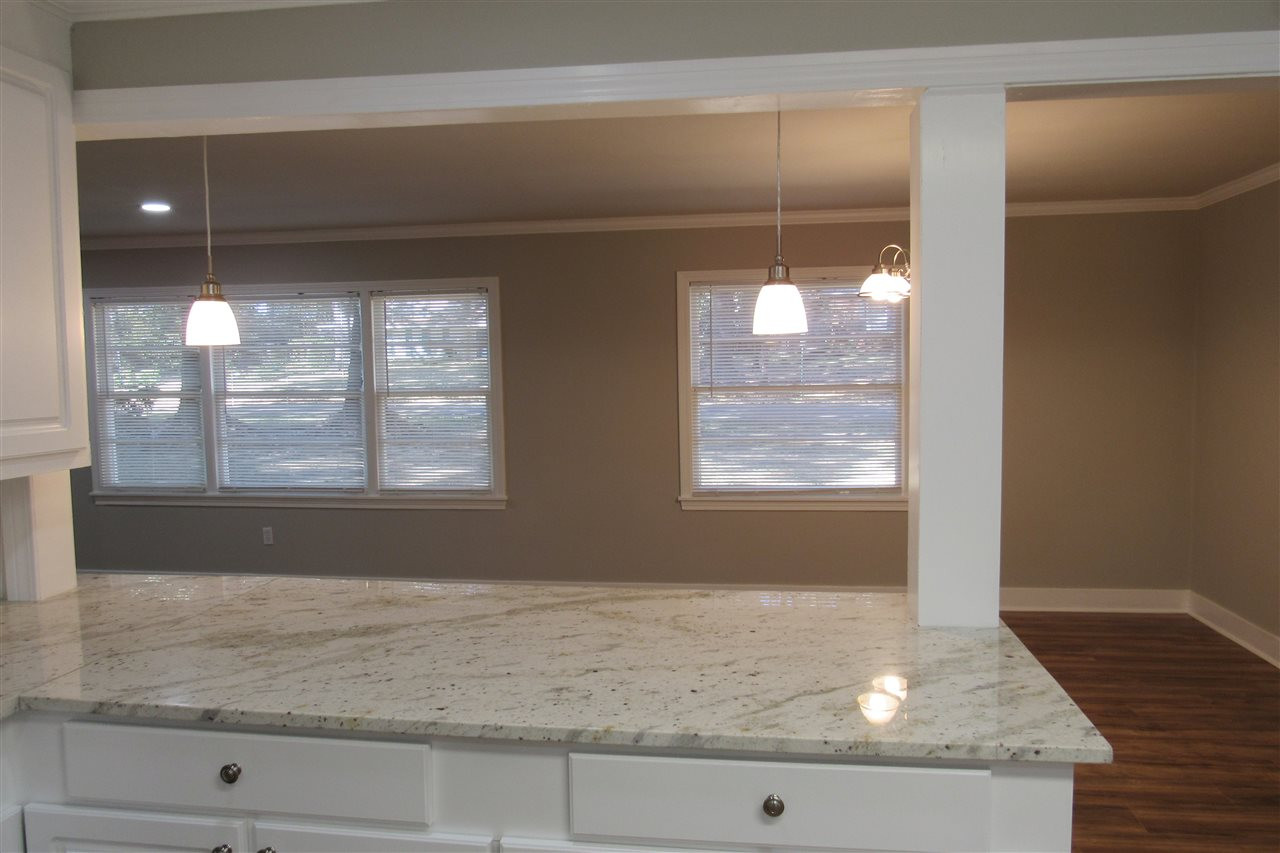 1627 Pine Ridge Place Jackson, MS 39211 - Photo 8 of 27 Photo 10