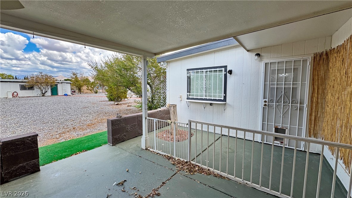 5600 Doubletree Road Pahrump, NV 89061 - Photo 58 of 63 Back Patio