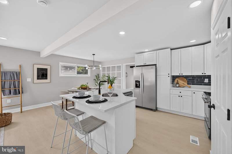 6024 Moorehead Road Catonsville, MD 21228 - Photo 4 of 48 Gallery Image 4