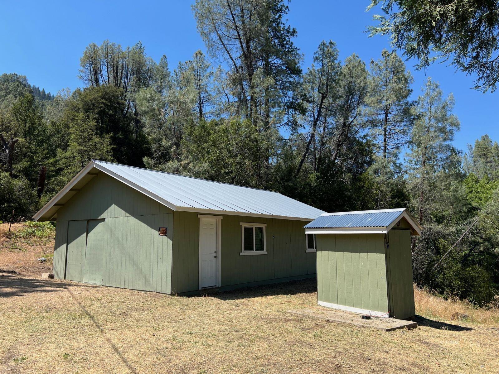 3495 Harrison Gulch Road Platina, CA 96076 - Photo 4 of 23