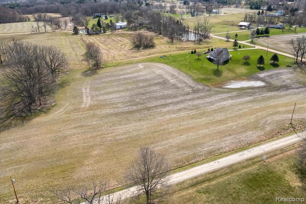 L Schrepfer Road Howell, MI 48855 - Photo 4 of 10