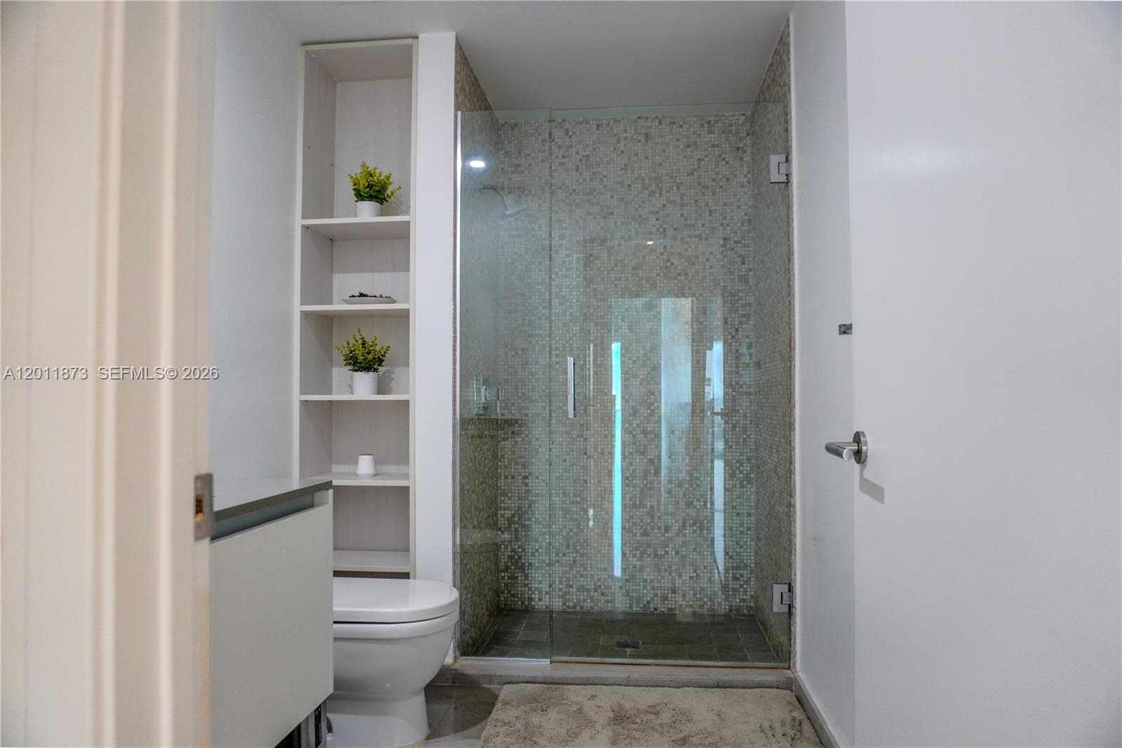 88 Southwest 7th Street, Unit 2112 Miami, FL 33130 - Photo 26 of 33