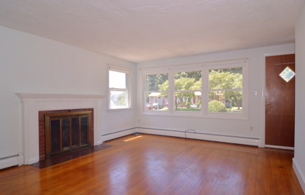 40 Mellon Road Warwick, RI 02889 - Photo 14 of 37 Gallery Image 14