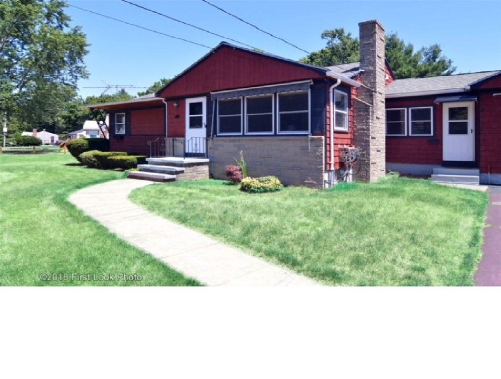 40 Mellon Road Warwick, RI 02889 - Photo 3 of 37 Gallery Image 3