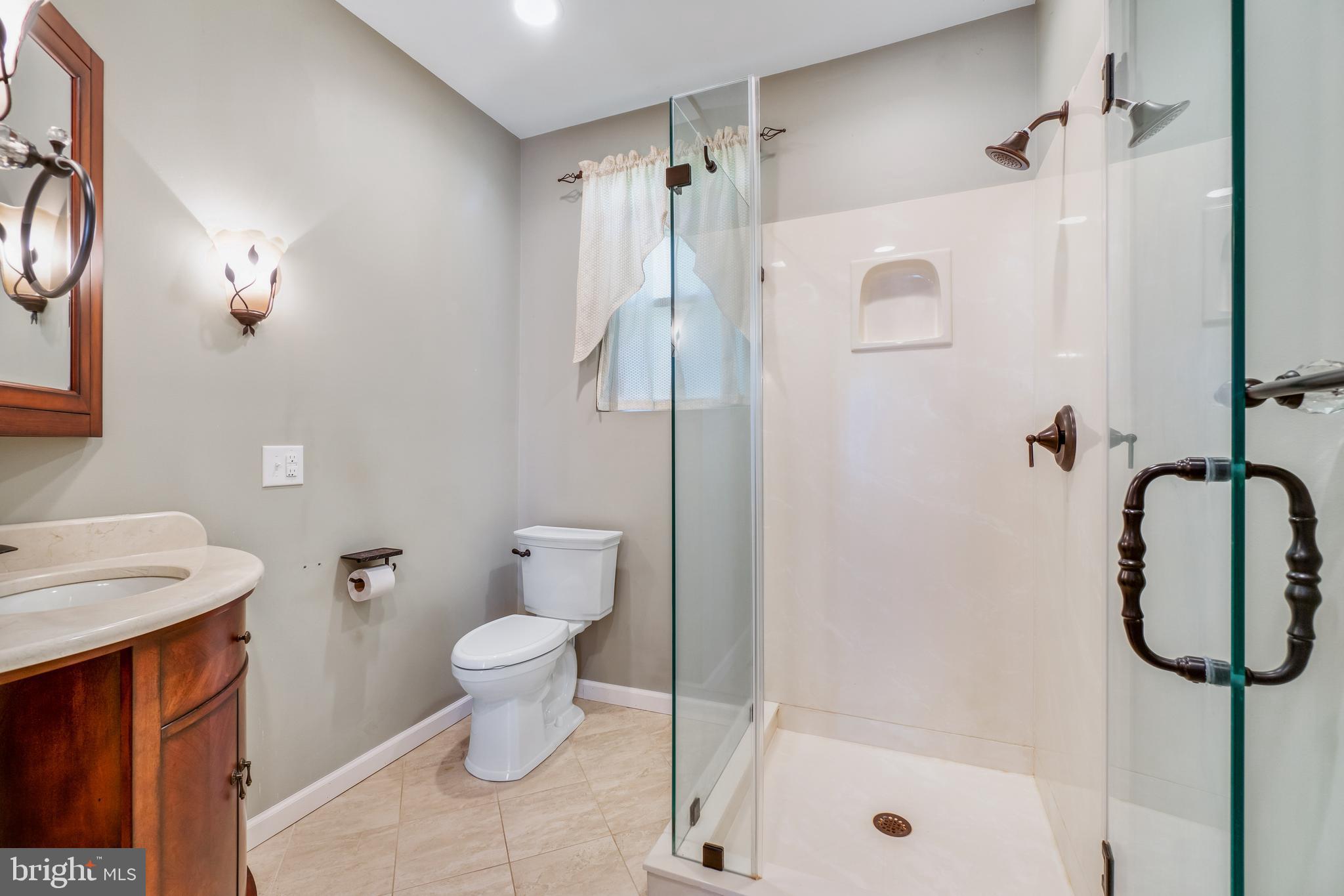 144 Providence Road Elkton, MD 21921 - Photo 11 of 34 Full bath on main level