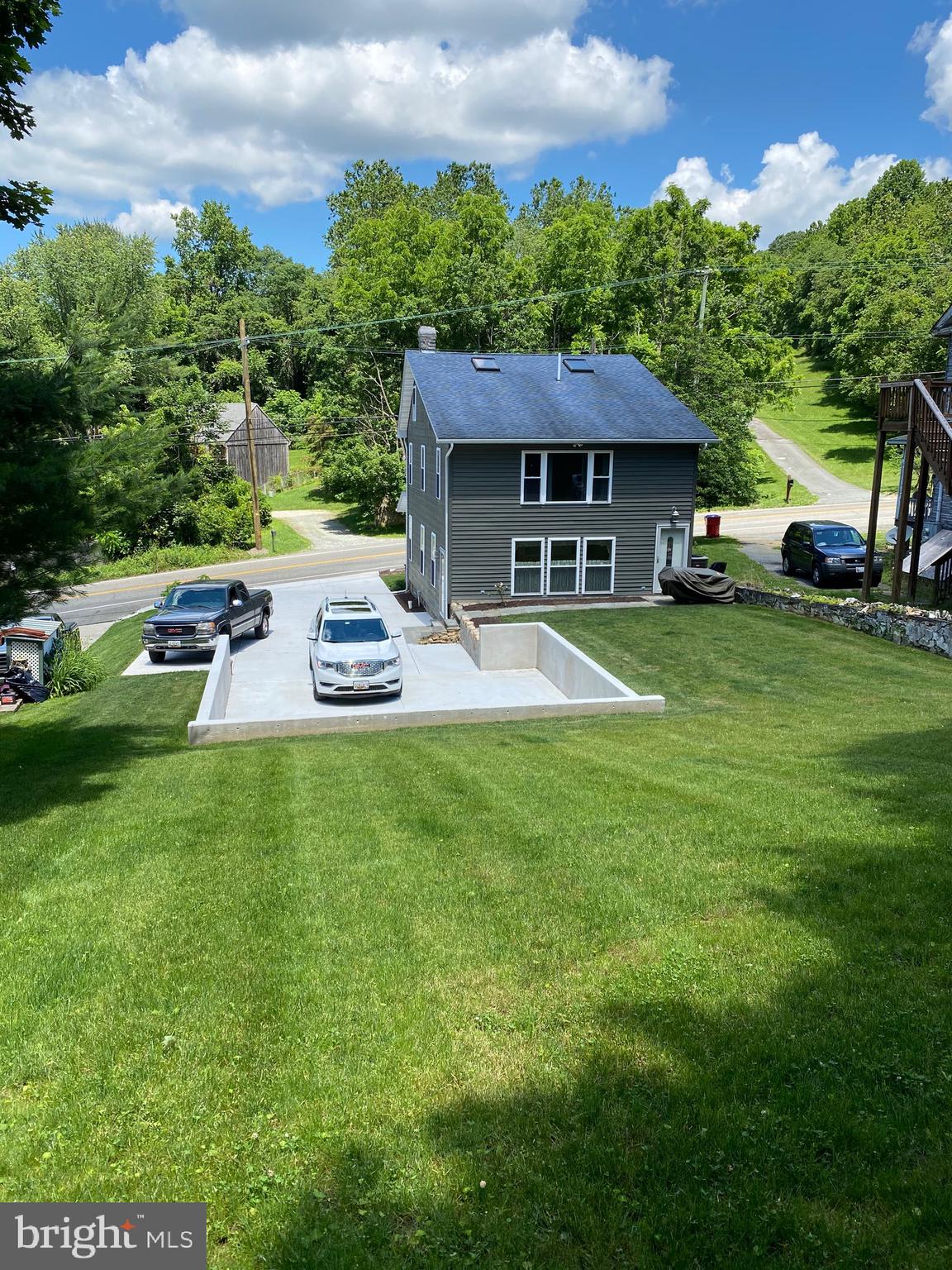 144 Providence Road Elkton, MD 21921 - Photo 33 of 34 Large driveway