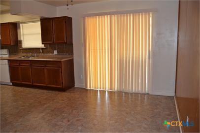 712 Alexander Street Killeen, TX 76541 - Photo 3 of 9