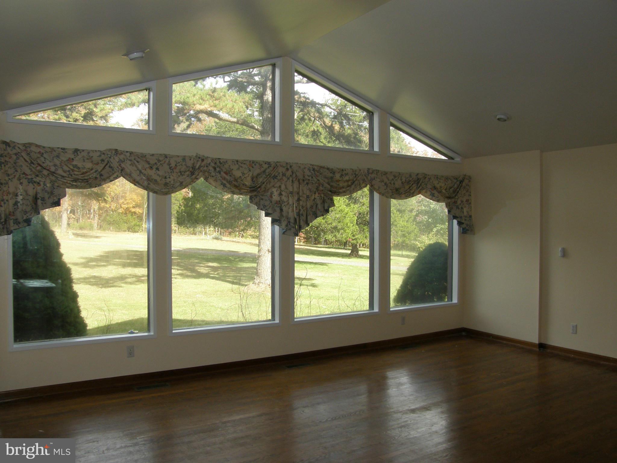 15394 Ryland Chapel Road Rixeyville, VA 22737 - Photo 7 of 30 Family Room