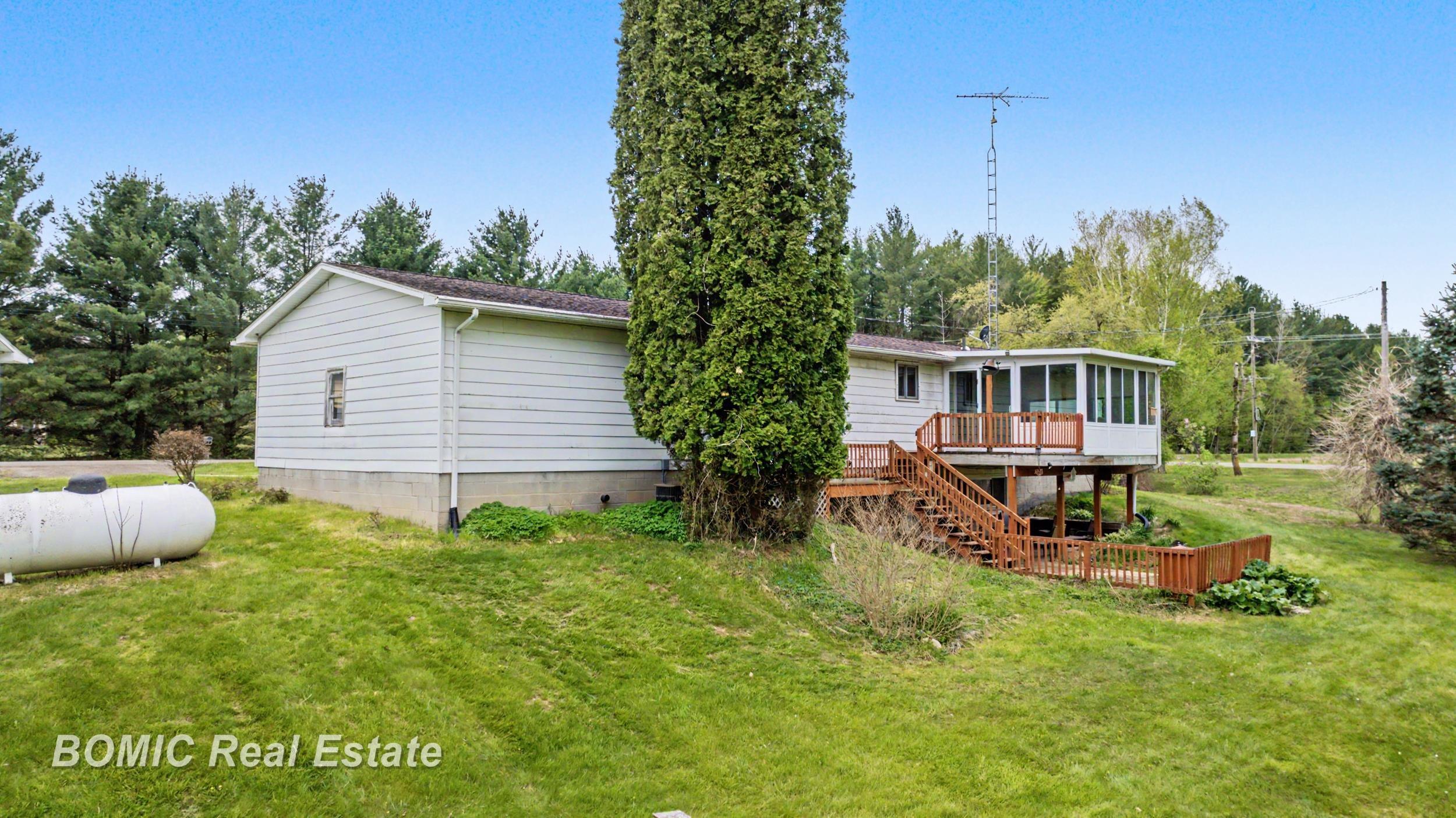 4490 Obrien Road Vassar, MI 48768 - Photo 37 of 46