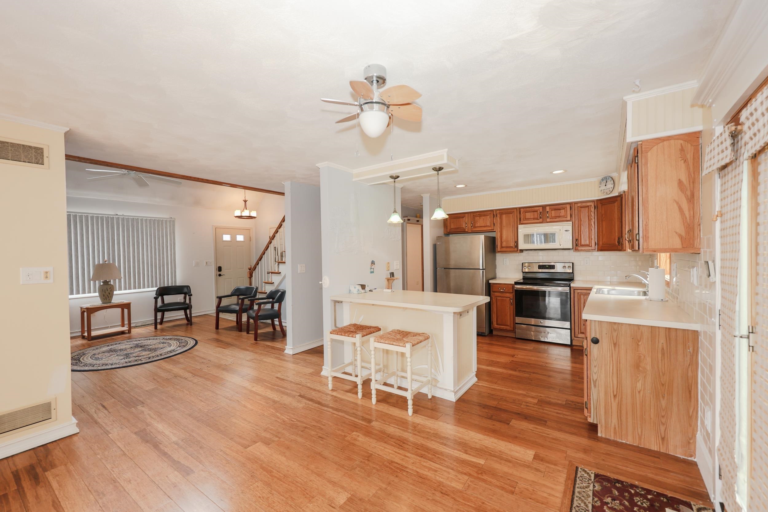 125 Pinecrest Road Litchfield, NH 03052 - Photo 12 of 44