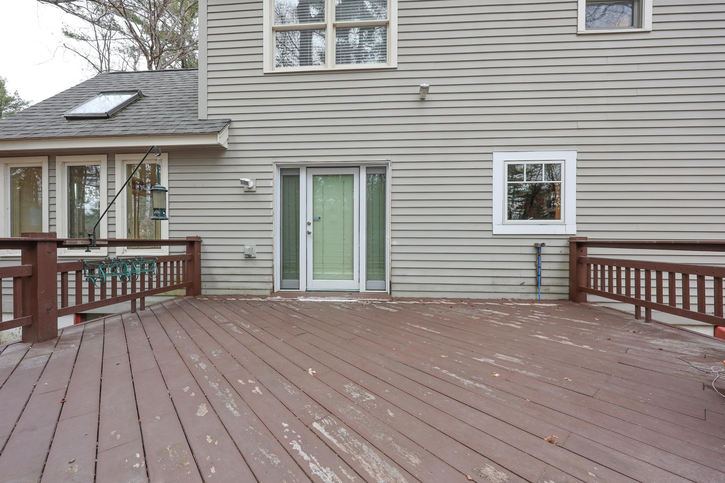 125 Pinecrest Road Litchfield, NH 03052 - Photo 36 of 44
