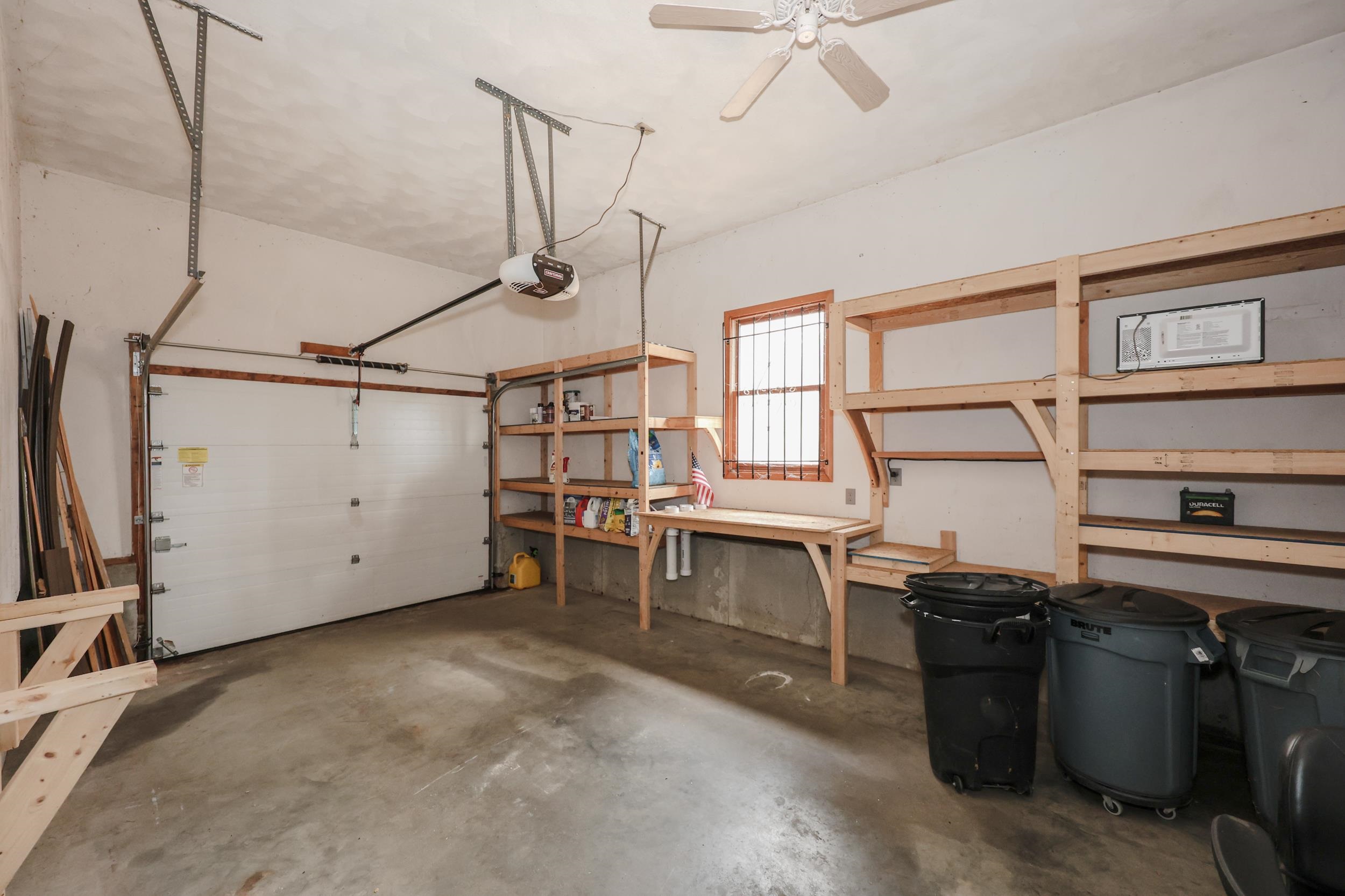 125 Pinecrest Road Litchfield, NH 03052 - Photo 39 of 44