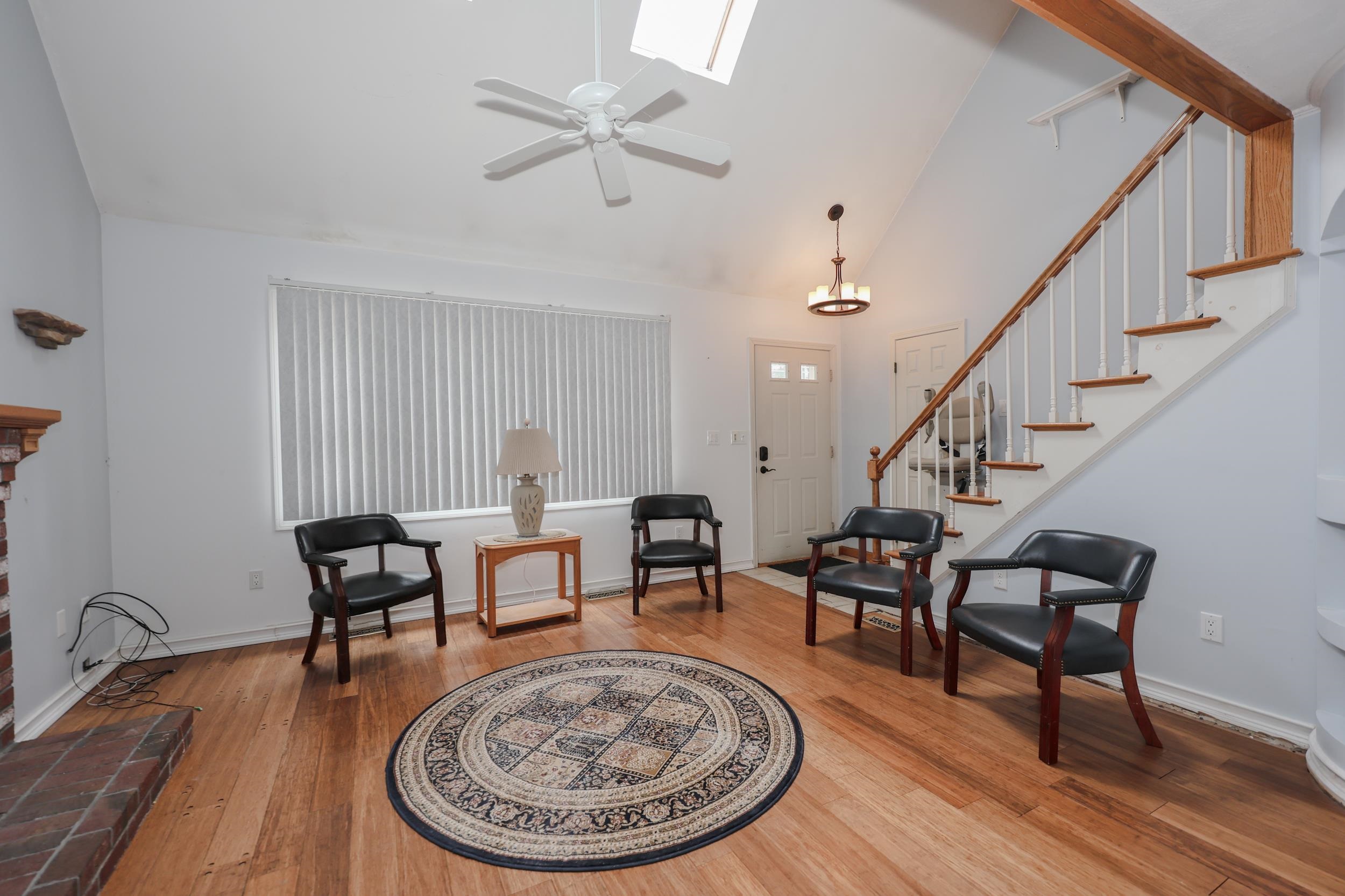 125 Pinecrest Road Litchfield, NH 03052 - Photo 7 of 44