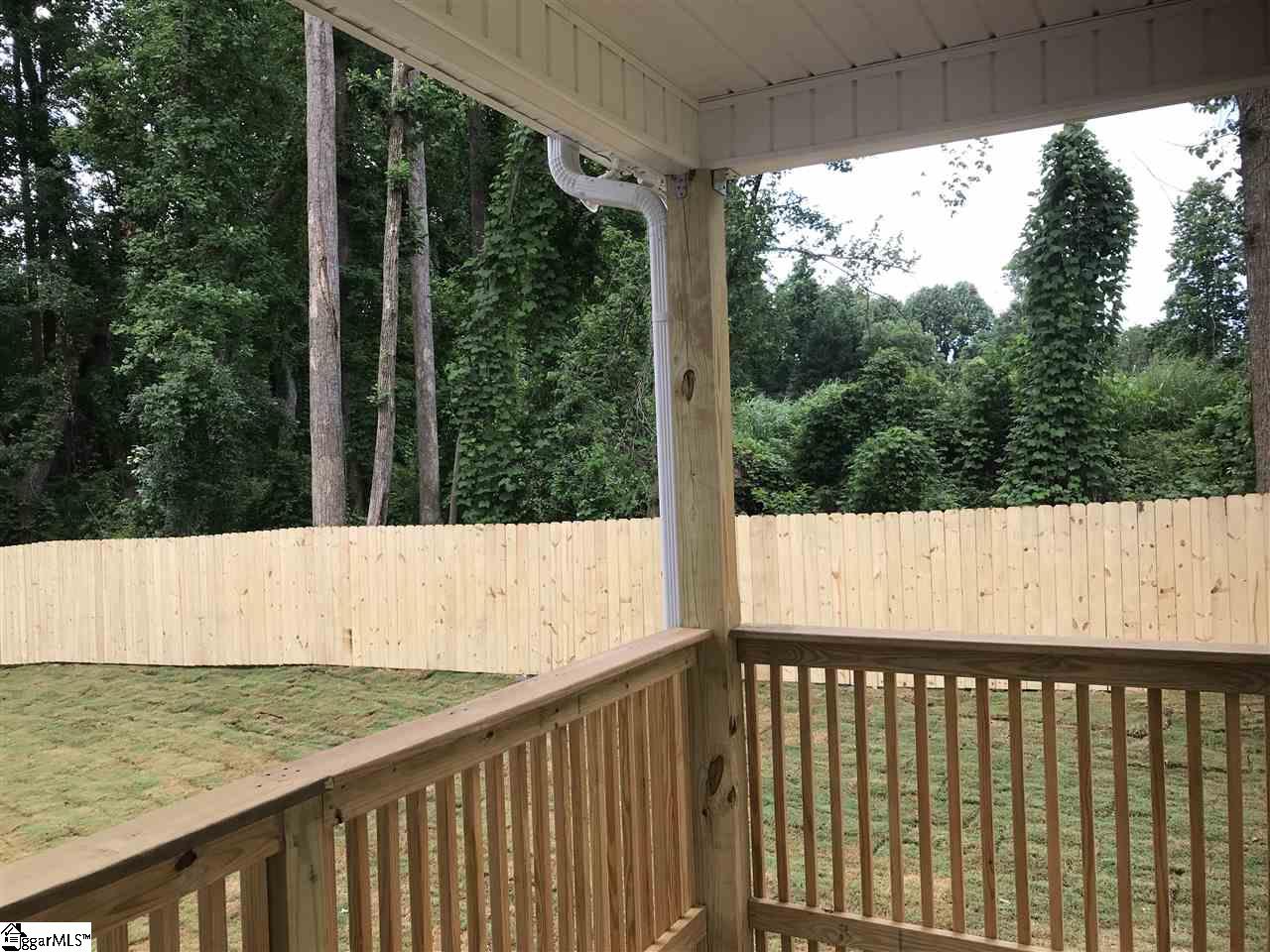 214 Center Street Greer, SC 29651 - Photo 12 of 14 Gallery Image 12