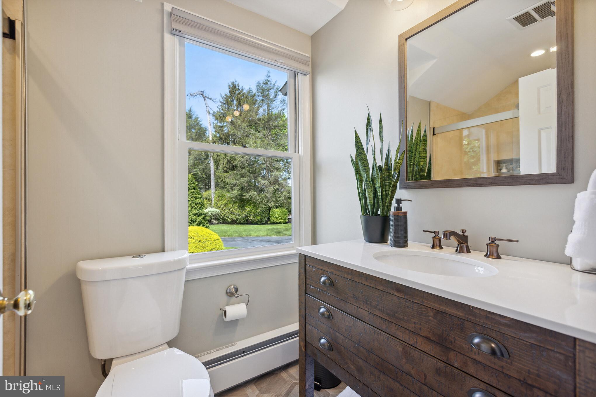 675 Church Road Wayne, PA 19087 - Photo 34 of 57 Apt Full Bath