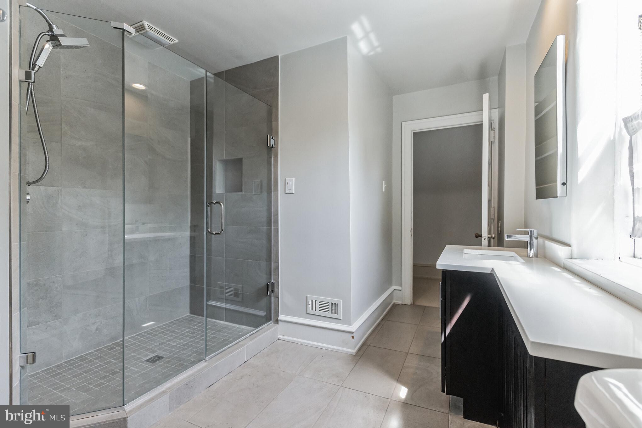 675 Church Road Wayne, PA 19087 - Photo 49 of 57 3rd Floor New Hall Bath