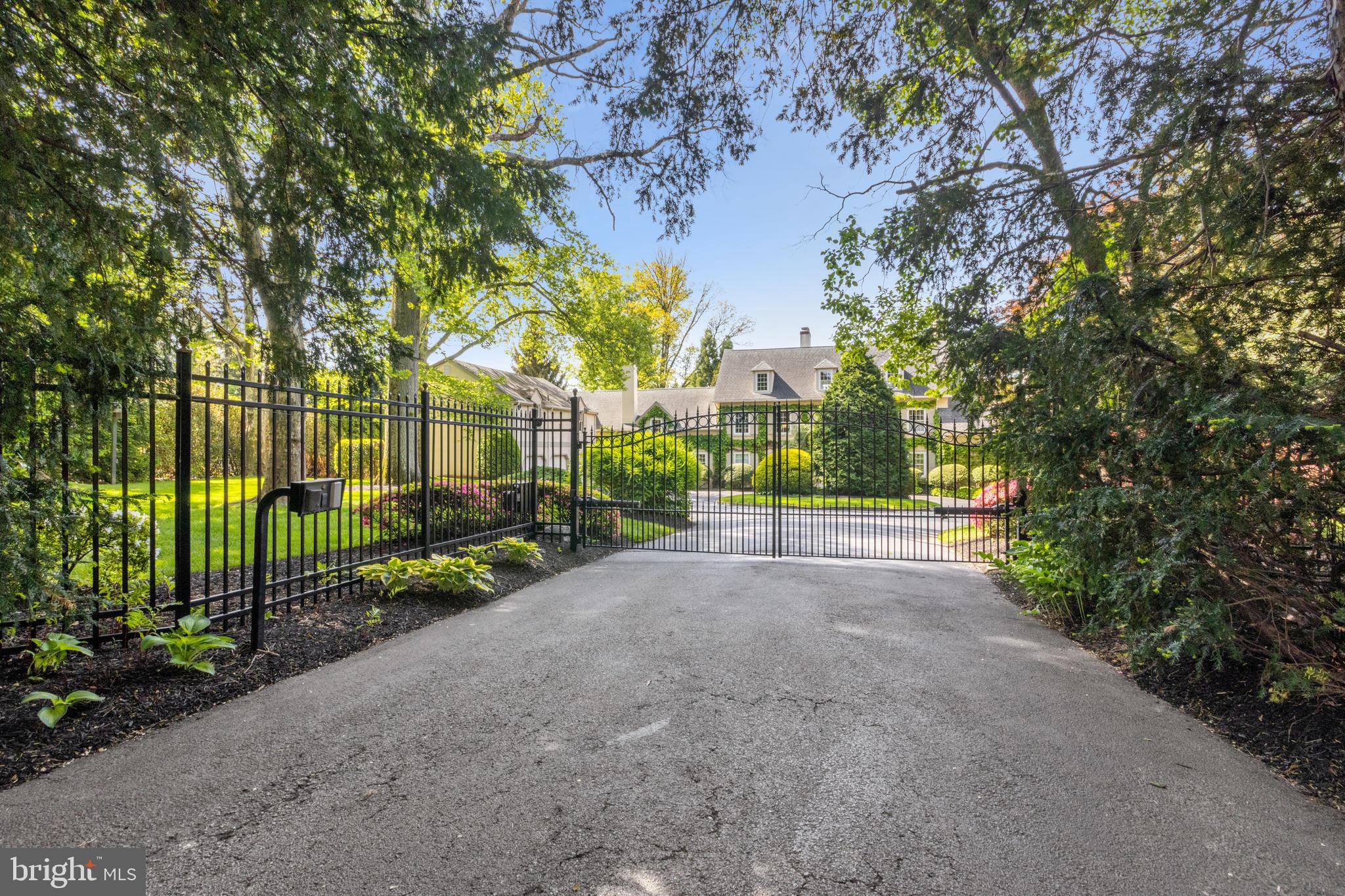 675 Church Road Wayne, PA 19087 - Photo 55 of 57 Automatic Gates Open & Close .