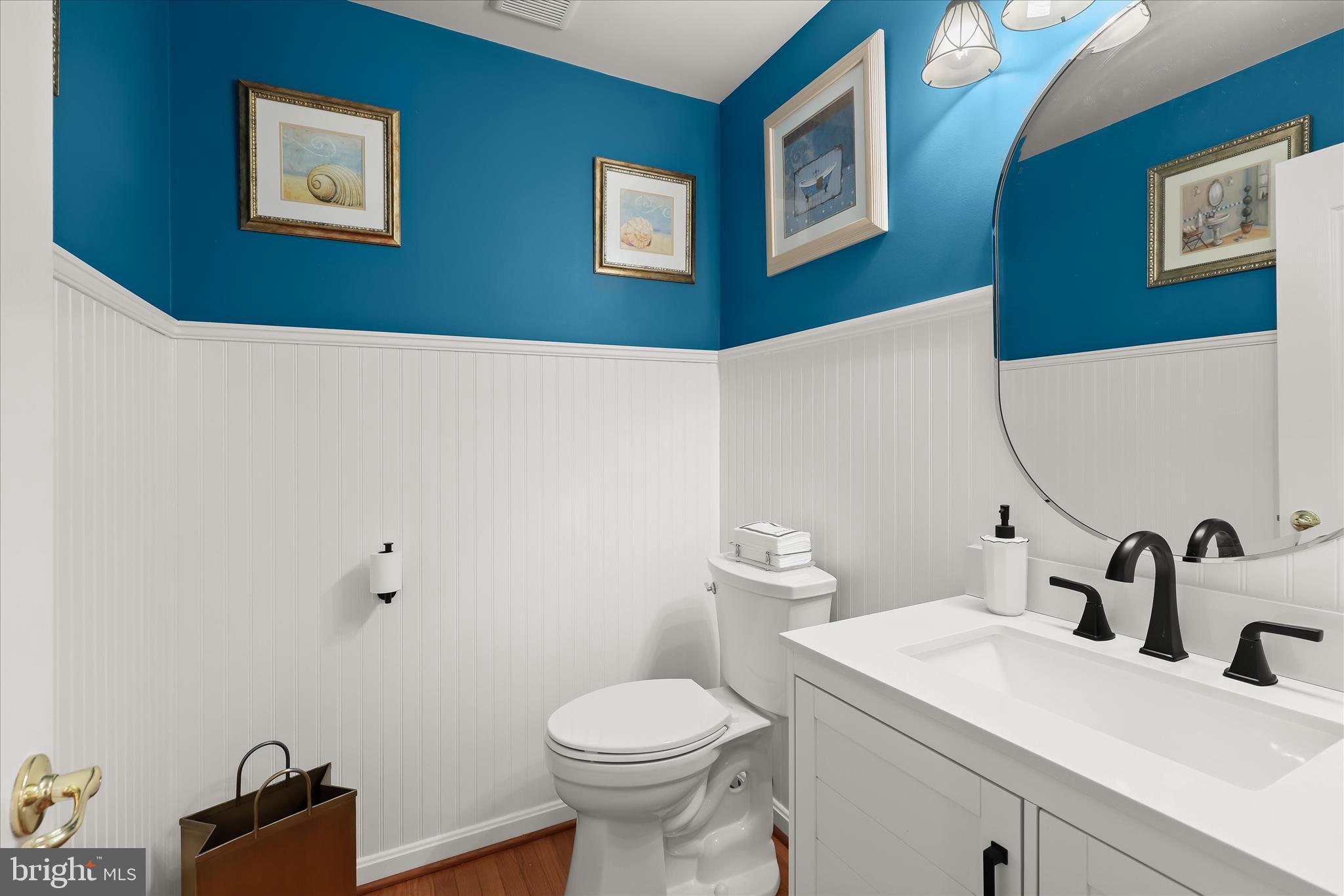 8061 Hunterbrooke Lane Fulton, MD 20759 - Photo 33 of 90 a bathroom with a sink and a toilet