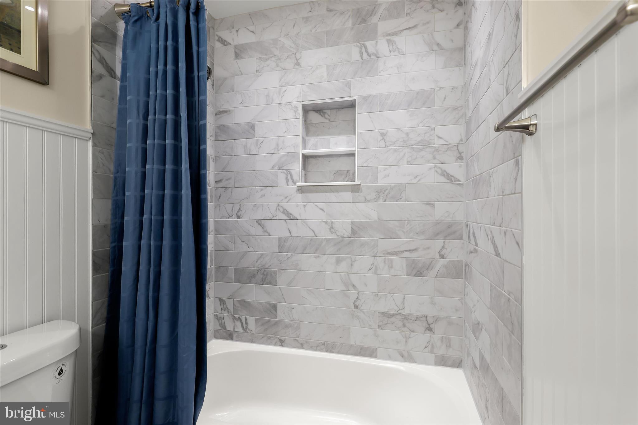 8061 Hunterbrooke Lane Fulton, MD 20759 - Photo 54 of 90 Dual Entry Bath