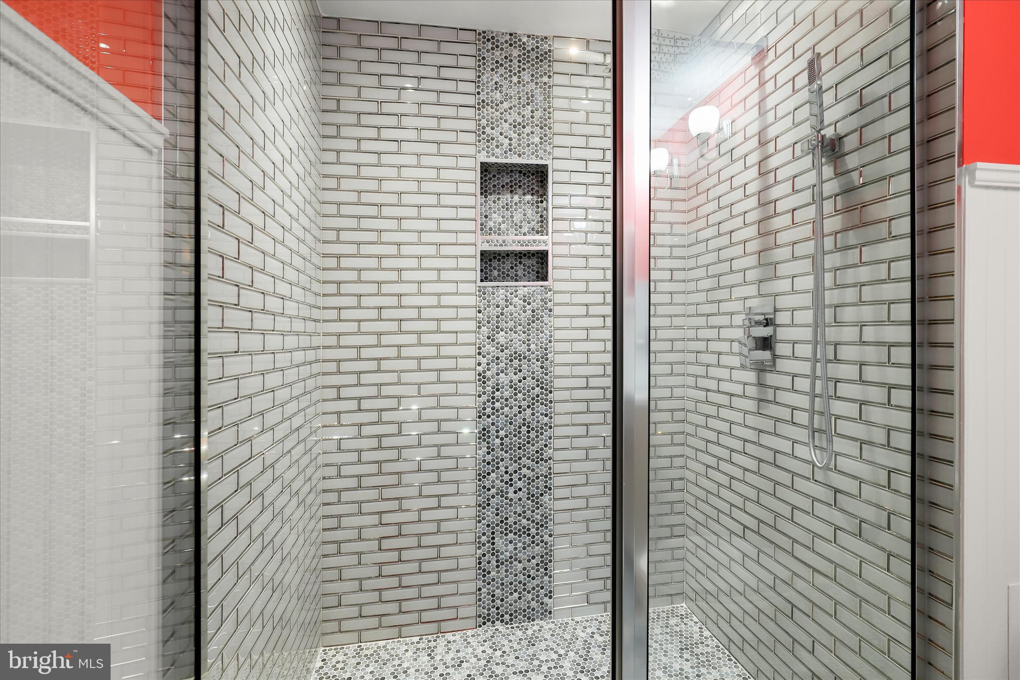 8061 Hunterbrooke Lane Fulton, MD 20759 - Photo 66 of 77 a view of a bathroom