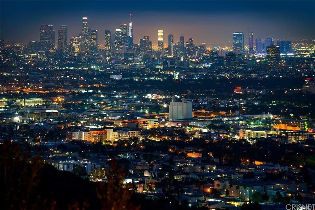 8184 Mannix Drive Los Angeles, CA 90046 - Photo 1 of 53 a city view